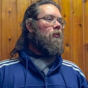 Meet your Posher, Zachary